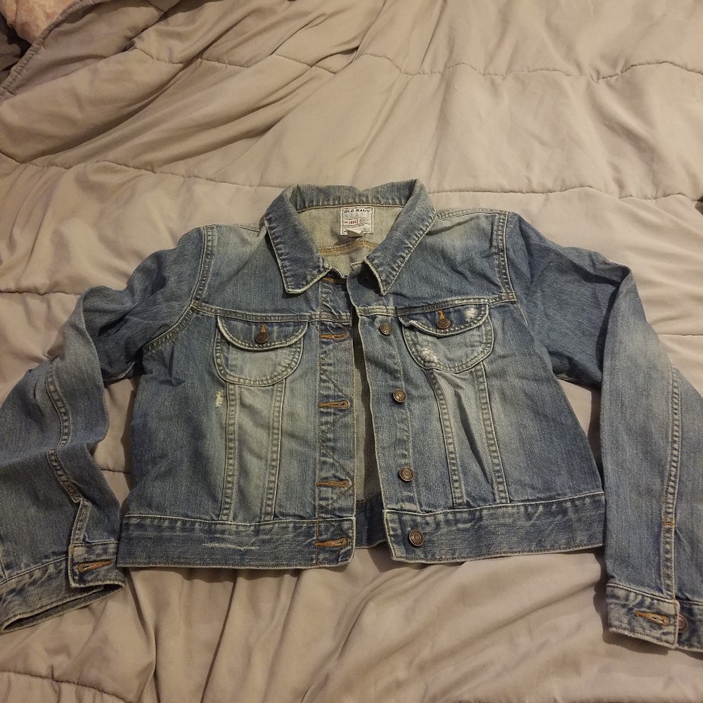 Distressed Jean Jacket - Picture 4 of 8